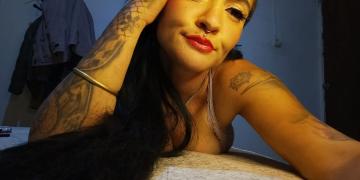 Hola papi quiero ser la nena q cumpla todo lo q papito le dice, tengo todo tipo de morbos soy muuuuyyyy…